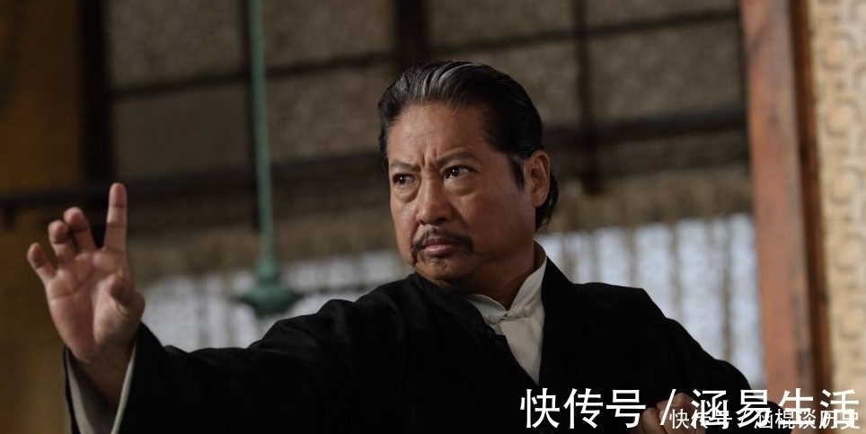 剧照|浅谈梁坤的实战能力,双臂能挂6名壮汉,走数十步面不改色!