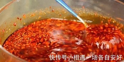 炸辣椒油时,很多人都做错了,难怪只辣不香!这才是正确的做法