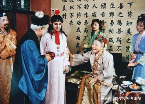 王夫人！贾母和黛玉说了一句玩笑话，暗藏她对薛家的厌恶