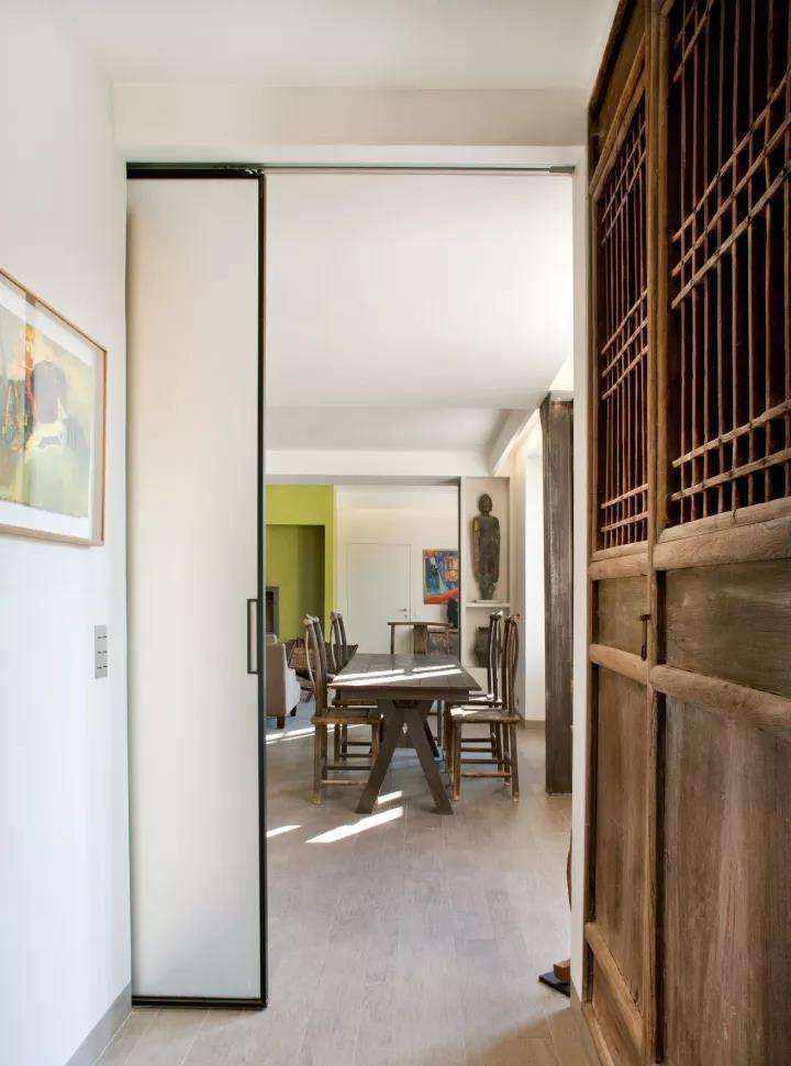 门扇|装传统推拉门过时了,如今盛行这种,推开藏在墙里只剩门洞了!