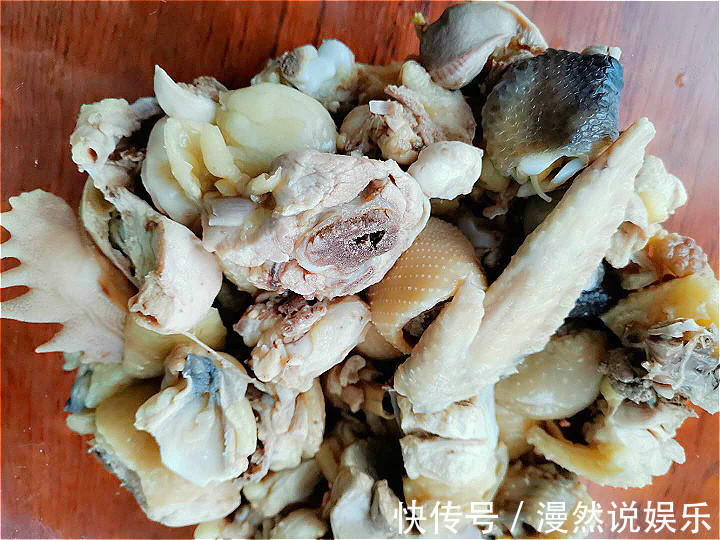 小简|才知道,6种食材,必须要焯水!再懒也别省,为了健康,要牢记