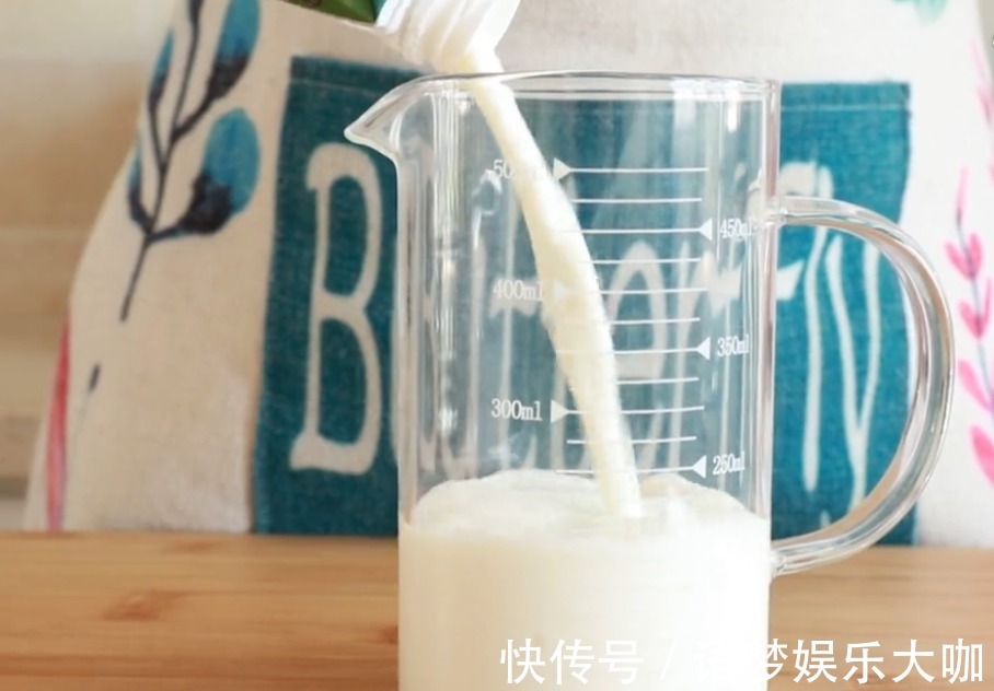 家常|油条的做法火了,不用酵母,随吃随做,5分钟做一锅,简单家常