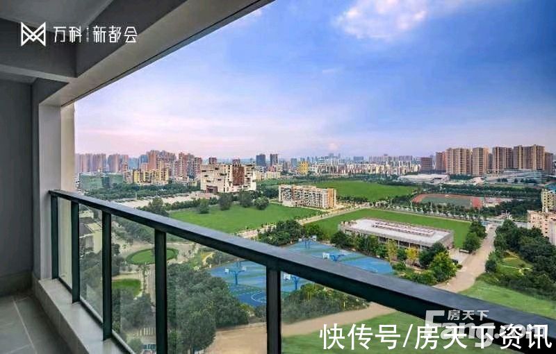 新都会|万科新都会好不好？置业顾问从项目现场发回新组图