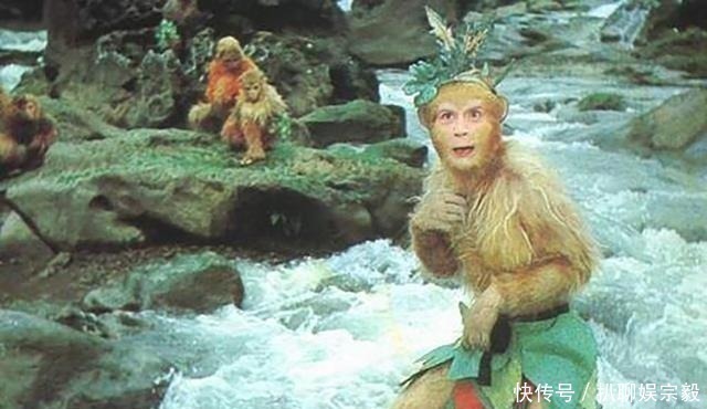 孙悟空#怪不得三界之中无人敢杀孙悟空,你看降生他的那块石头上刻了啥?