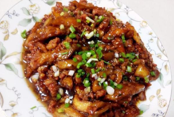 推荐四道的简单家常菜，吃起来超级好吃，看着都流口水了！