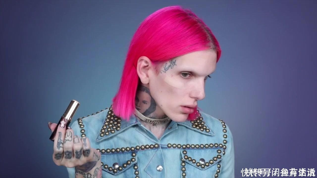 jeffree|国外美妆博主才是真的壕！爱马仕包包当伴手礼，香奈儿随便切着玩