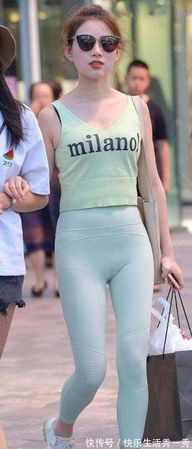 女神 简单方便的打底裤穿出女神气质,展示最美好的风采,精致生动!