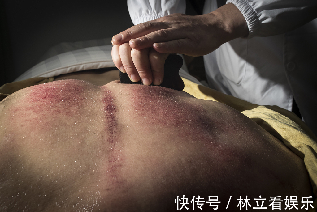 内庭穴|百治不如一刮!10种刮痧法,刮走全身疾病,用勺子就能做!不看真亏!