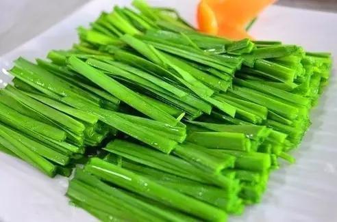 热性|常吃韭菜有着不少好处,但切忌与一物同食,偏偏却有很多人犯错误