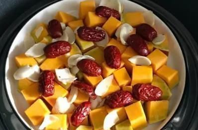 南瓜|失眠的“天敌”被发现。红枣搭配此物一起吃，让你一觉睡到大天亮