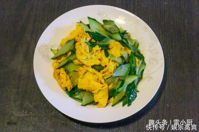 春节弟弟家请吃饭,弟媳做了10个菜,好吃又实惠,合胃口