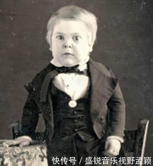 境界|拇指姑娘嫁两任丈夫万人围观,为林肯总统表演,一生享尽荣华富贵