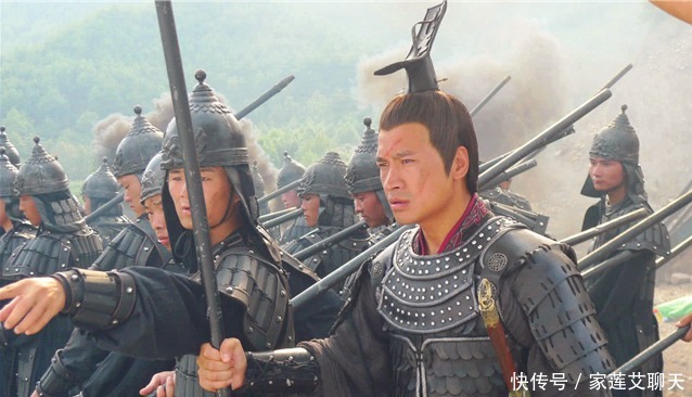 装疯卖傻|朱元璋称帝有3兄弟投奔，老大老二成名将，为何老三要装疯卖傻？