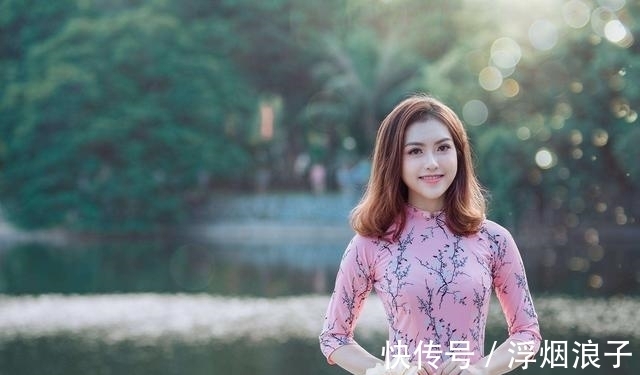 女儿|妈来我女儿家住了1个星期,要了3次钱,女儿:你再不走,我就得滚