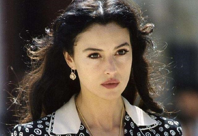 败落|抄检大观园,探春痛心疾首、一语成谶,贾府的败落是必由之路