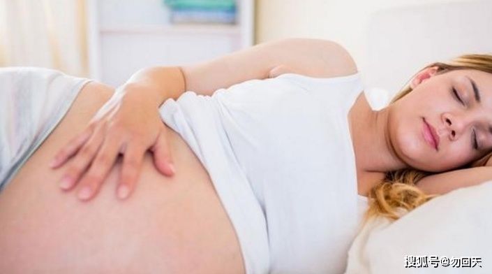 怀孕期间|到了孕晚期，孕妈上厕所要牢记这“三不要”，以免导致宝宝缺氧