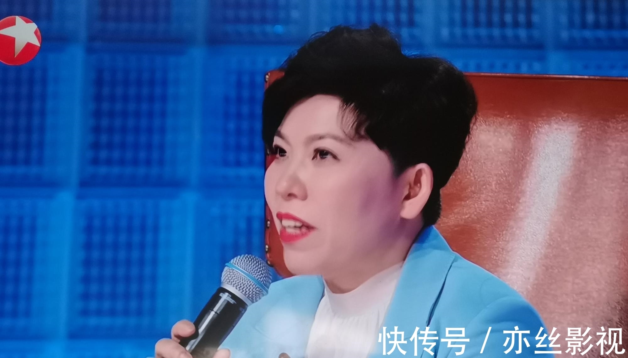 《追光吧!》第一次公演結(jié)束,周曉鷗組贏在同情分上?