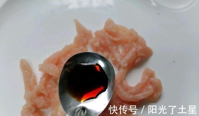 雪菜|和我一起做雪菜炒冬笋,简直惊艳了你的味蕾,让你吃到流口水!