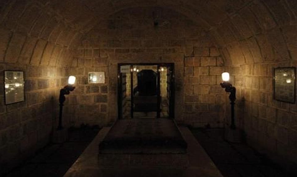 墓地|清官包拯墓地被找到,当推开墓门后,考古专家大呼:“太可惜了”