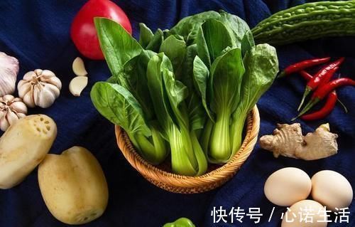 蔬菜|过年买年货，家里再穷，也要备齐这5种蔬菜，寓意来年财源滚滚