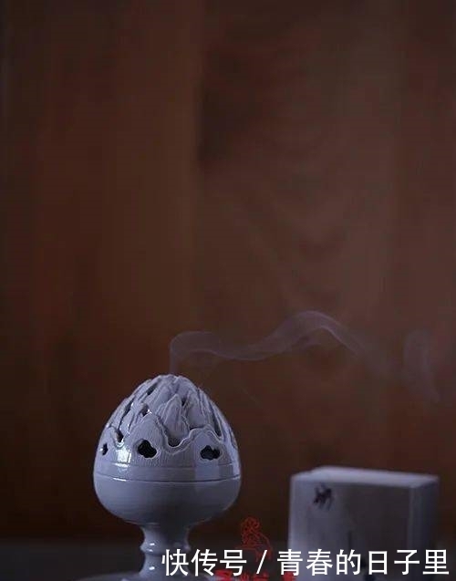 香炉|博山炉:古代最“仙儿”的香炉。
