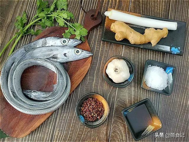 dh吃鱼时,这个部位尽量别动!尤其是孩子更要少吃,为了健康要牢记