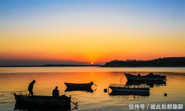 磅礴|海上日出磅礴惊艳，海滨美景撩人心魄，这就是青岛让人向往的海