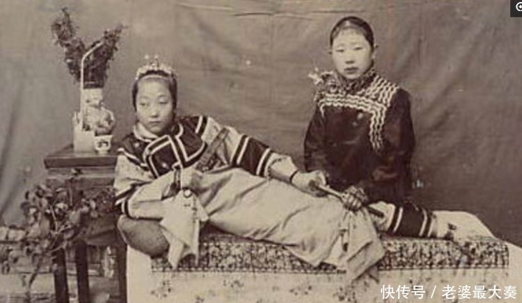 人物|直击:晚清人物影像老照片,大户人家的贵妇人很漂亮