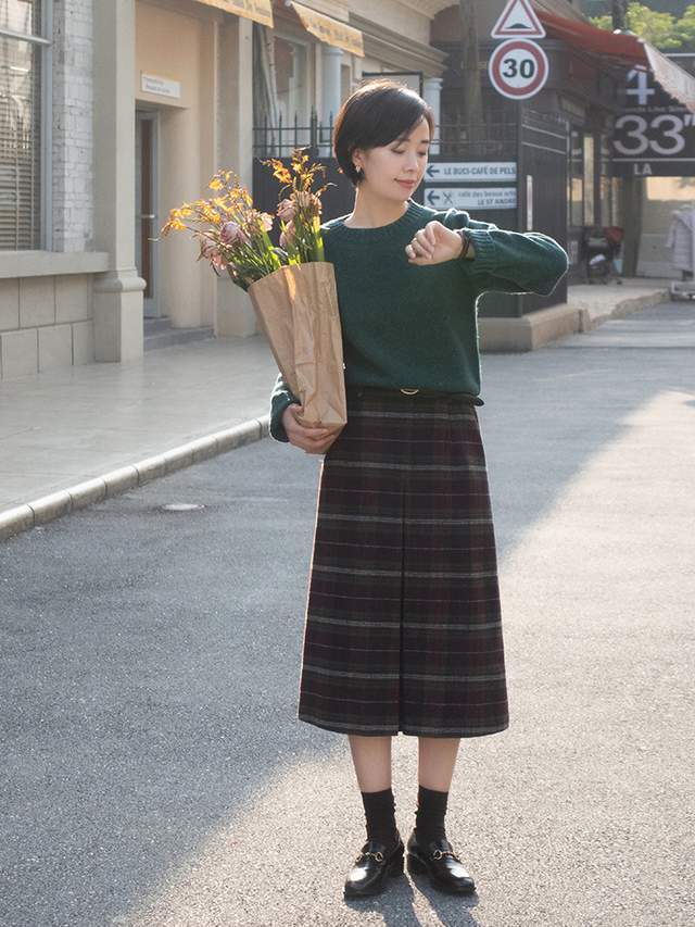 半身裙 这些才是适合普通人的针织衫穿搭,简约随性又时髦,保暖舒适