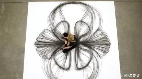 大三女生$美院大三女生,用身体作画引人围观,她将舞蹈与绘画完美结合!