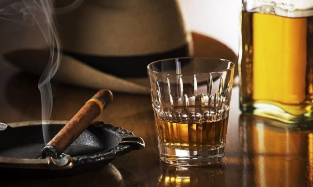 疏通血管|医生建议脑供血不足的人，最好少吃这2物，否则脑梗随时会来