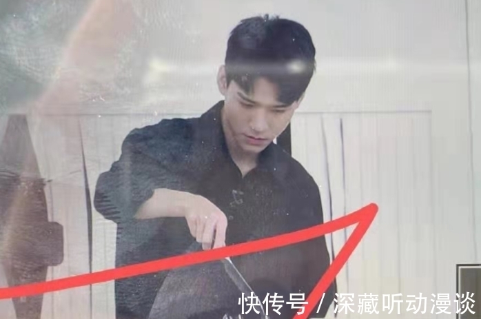 小伙子|《中餐厅5》分工合作,周也丁真去买菜,28岁小伙子龚俊当大厨