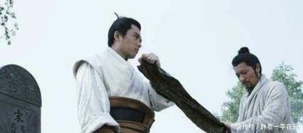 排名第|他在梁山排名第9,一张弓箭射遍天下无敌手,为何吊死在宋江墓前!