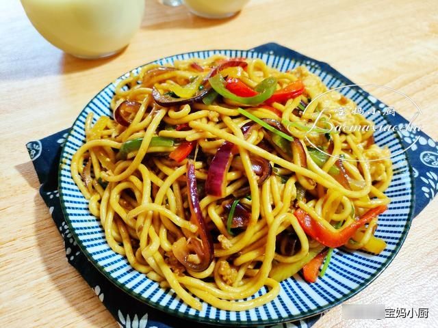 炒面怎样做才不黏也不坨？照着做，一次成功没跑