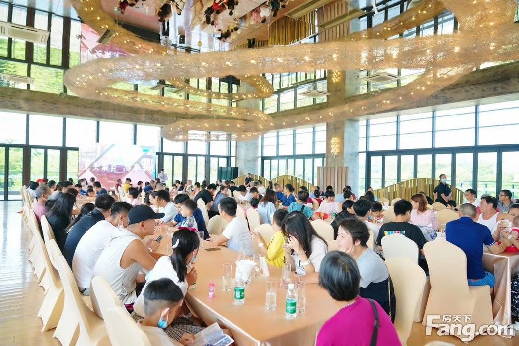 置业顾问|广佛新世界花园洋房怎么样?看置业顾问吴少华发布了一条项目新消息