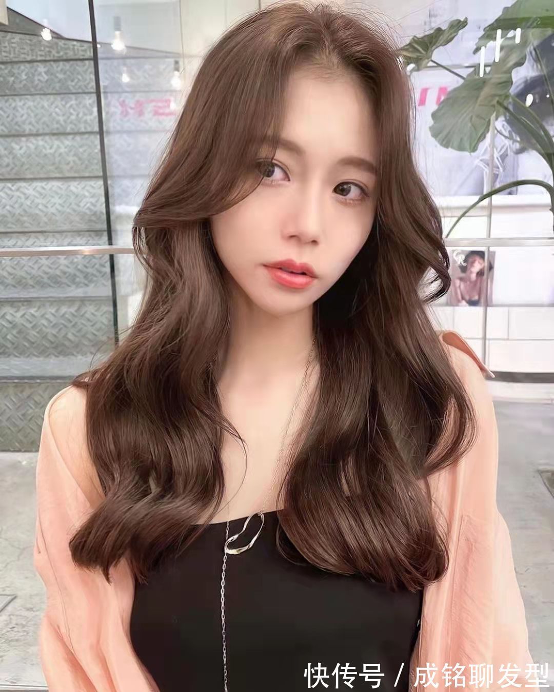 染发|换个发型等于换张脸,秋季发型这样选择不踩雷,洋气时尚还减龄