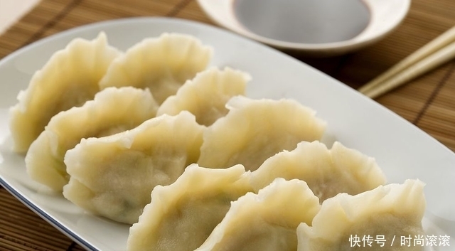 鲜嫩|饺子肉馅这样调,鲜嫩多汁,咬一口流油,美味饺子百吃不厌!