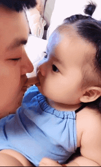 |搞笑GIF:老师不好意思,走错教室了!