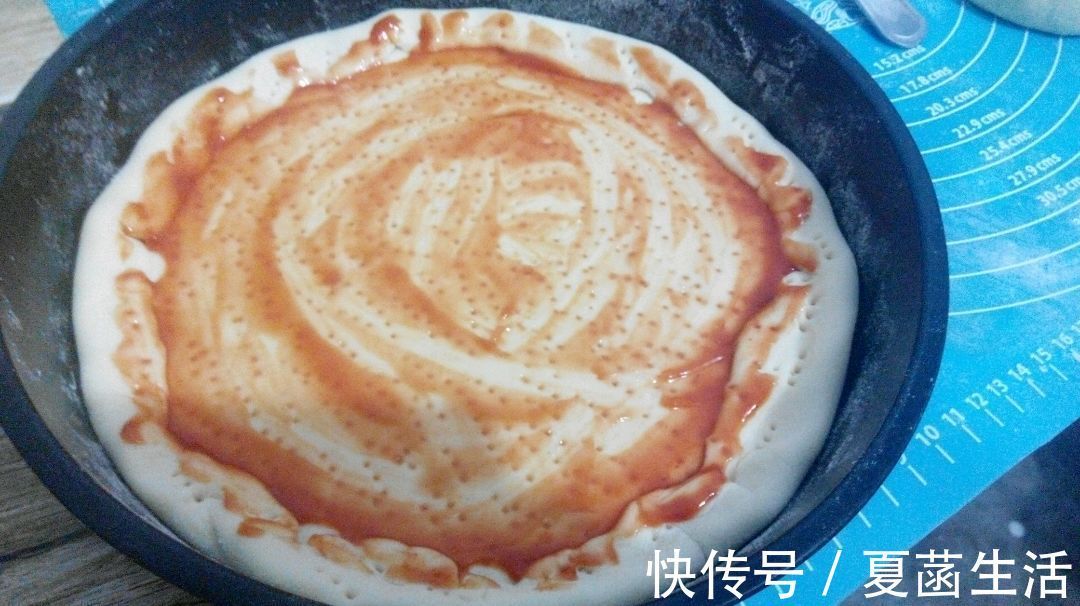 香甜|在家制作番茄芝士披萨,味道香甜,简单好做