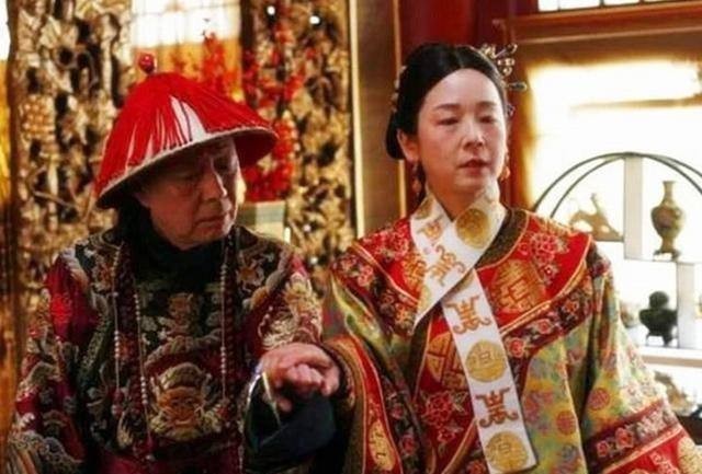 慈禧太后|世人都想当皇帝，为何醇亲王听到儿子要当皇帝后，当即昏了过去？