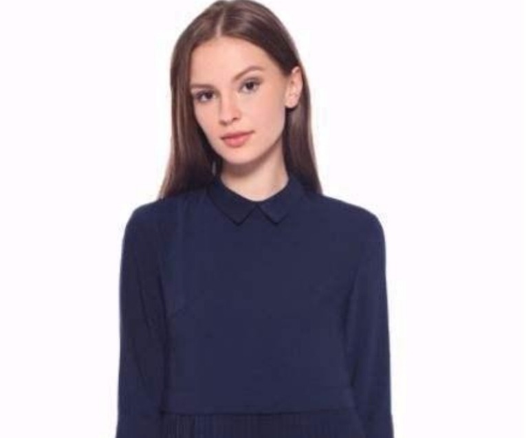 冷军$画家画出巨幅女性出水图,一幅画占据整个墙面,形象逼真动人