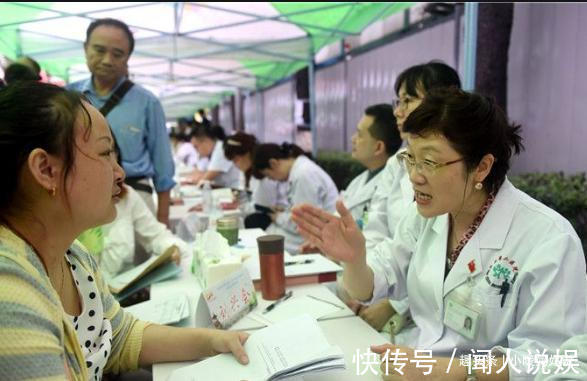 宝宝|7个月宝妈做产检,医生当场就笑翻了,孕妈等出生看老娘收拾你