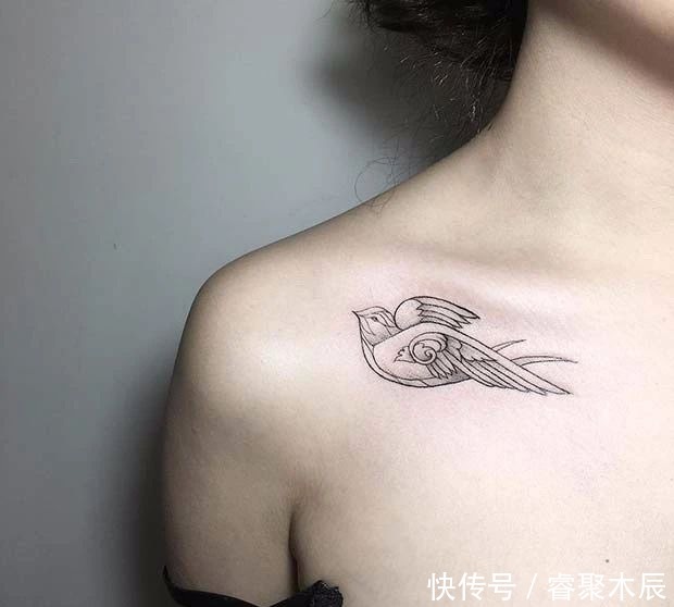 鼠哥|性感可爱的锁骨纹身,女孩子的专属纹身位置,男生千万别轻易尝试
