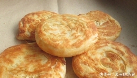 好吃|学会烧饼新做法,不用一滴水,外酥里软,咸香入味,比买的还好吃