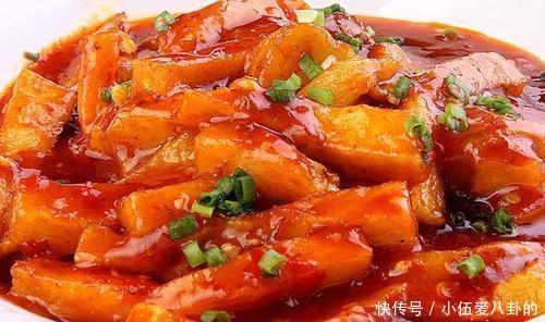 今天来几个下饭菜,豆腐干肉酱、鱼香茄子、青椒肉丝