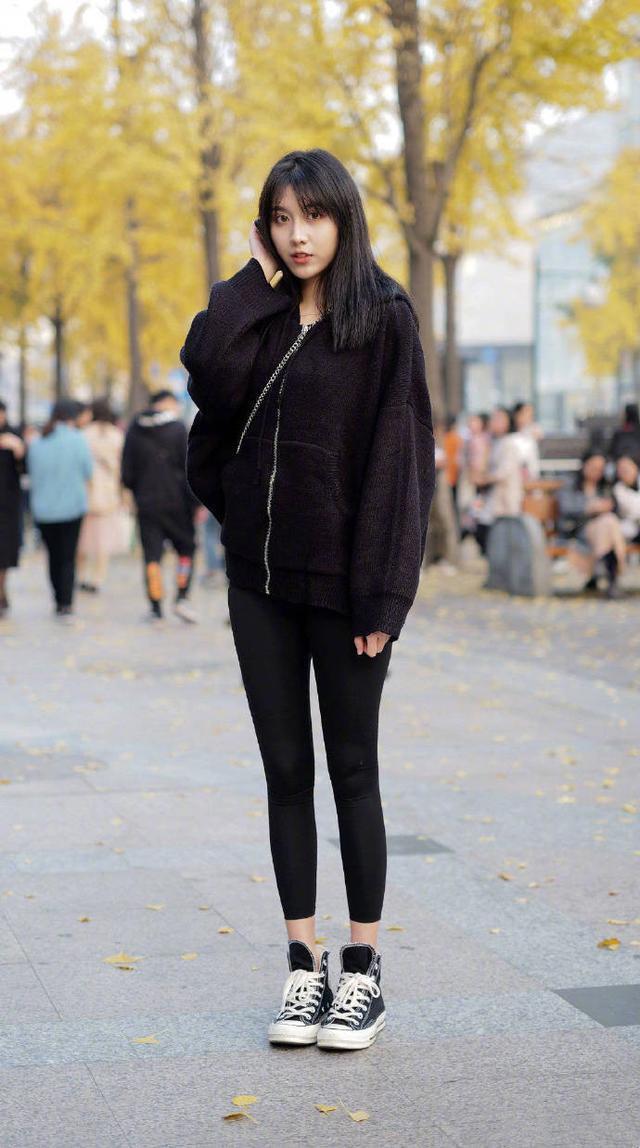 穿“打底裤”的时候，怎么摆脱“路人感”