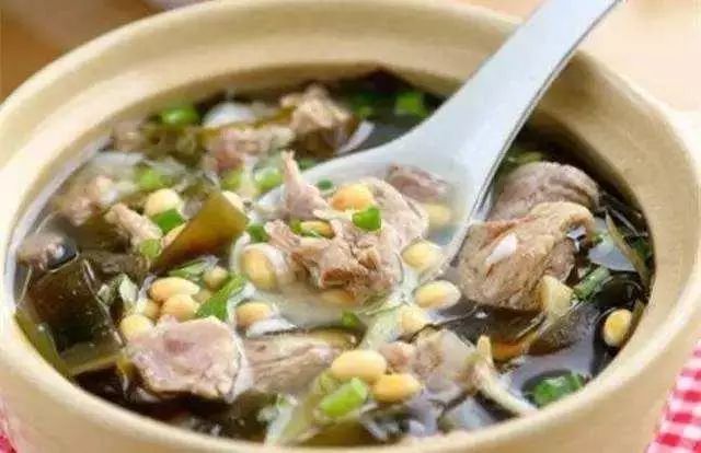 几道好吃不腻的开胃菜，鲜香爽口，家人吃一口就停不下来