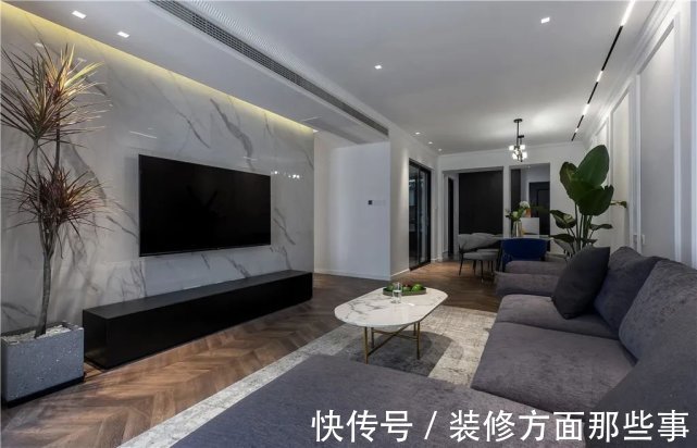 优雅|130㎡现代简雅风,极简的无主灯设计,营造一个高级优雅的空间