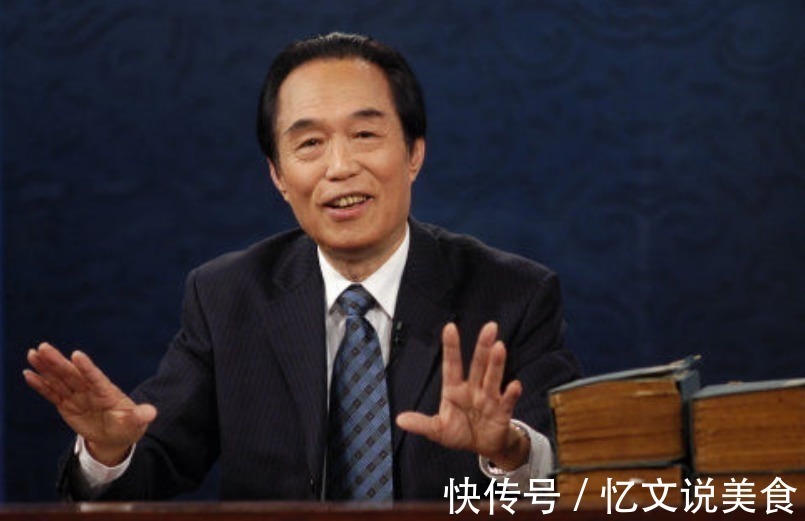 阎崇年$87岁百家讲坛名师“翻车”,曾当众被打讲坛名师今褒贬不一