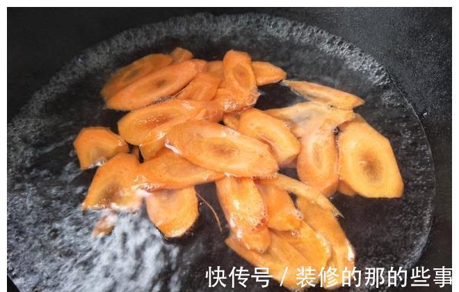 豆角|秋天,3样素菜一起炒,营养美味,好做又好吃